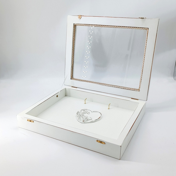 Ξύλινη στεφανοθήκη καρδιά 33X26.5X6.5cm