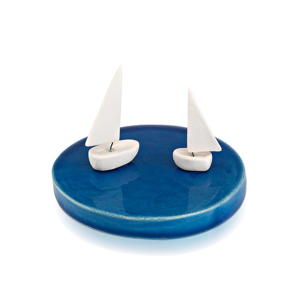 Βάση στρογγυλή μπλε με δύο βαρκάκια 11x7cm